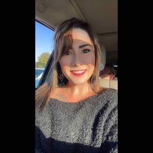 Meet your Posher, Brianne